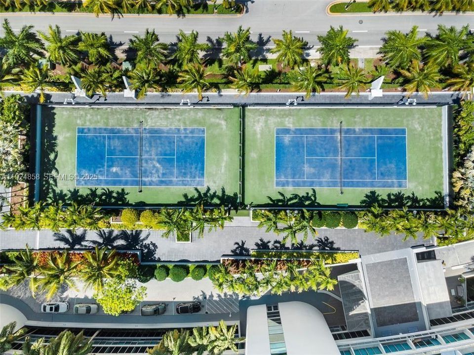 En Renta: $6,599 (3 camas, 3 baños, 1869 Pies cuadrados)