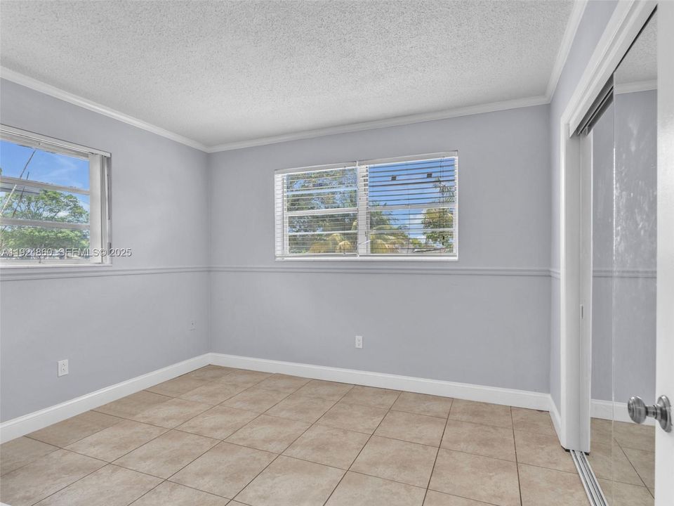 For Sale: $546,000 (3 beds, 2 baths, 1148 Square Feet)