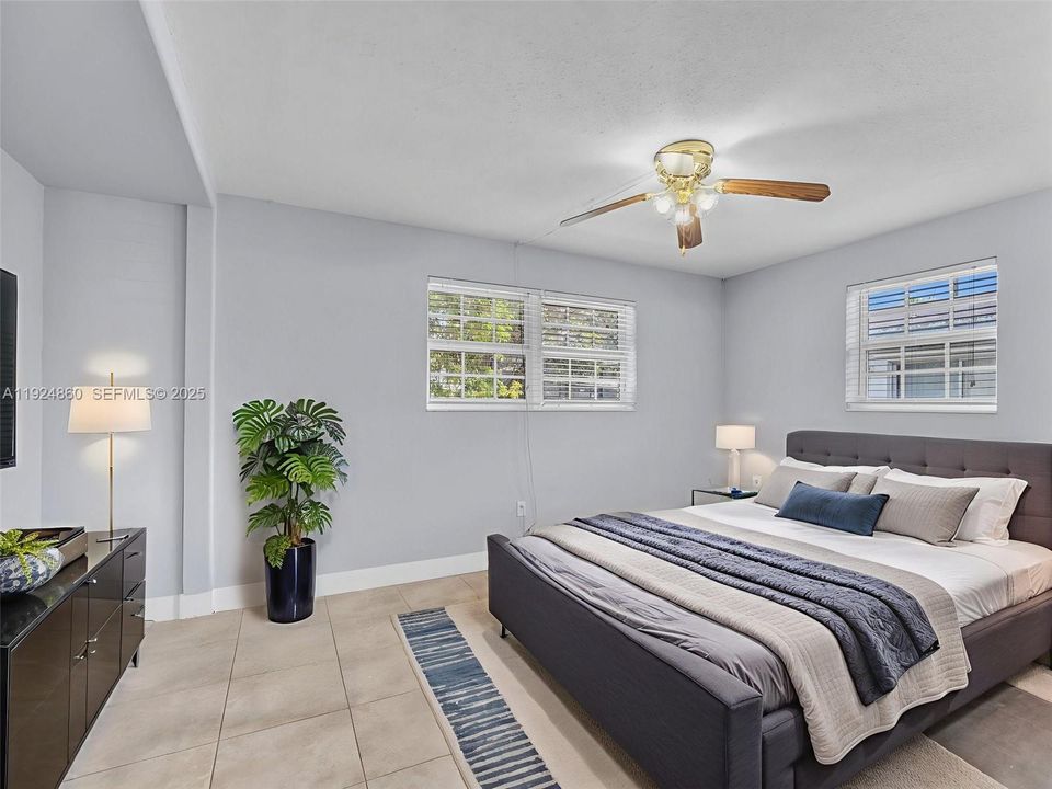 For Sale: $546,000 (3 beds, 2 baths, 1148 Square Feet)