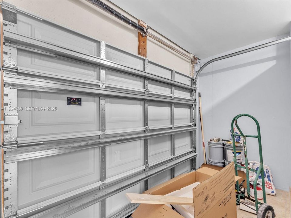 For Sale: $546,000 (3 beds, 2 baths, 1148 Square Feet)