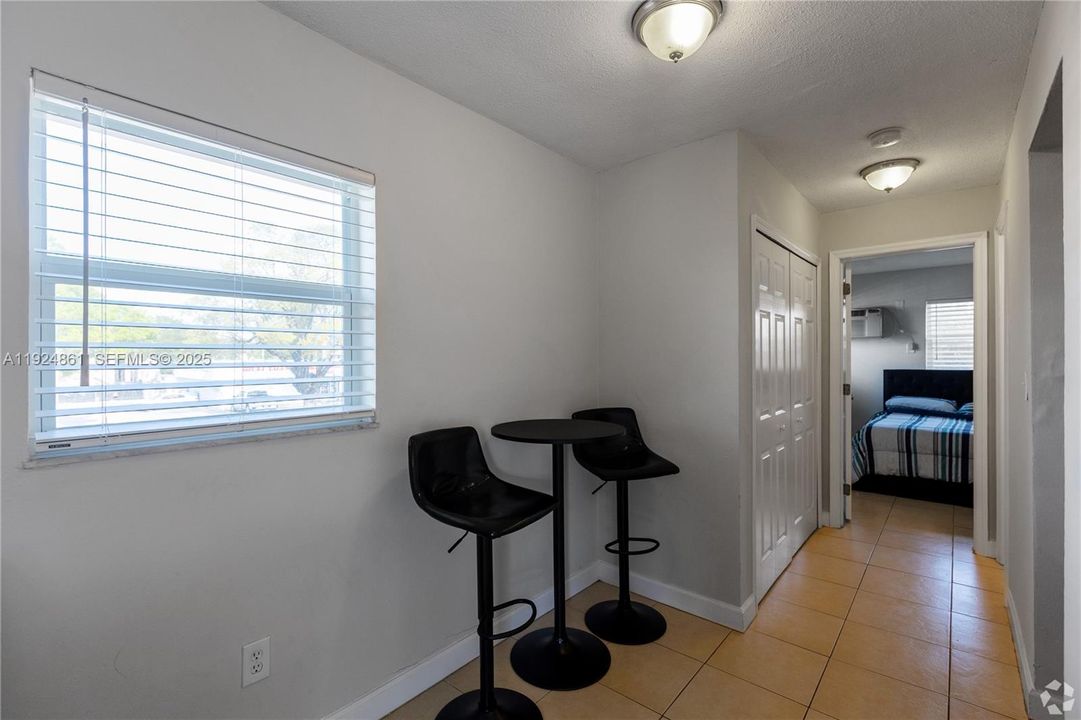 For Rent: $1,450 (1 beds, 1 baths, 0 Square Feet)