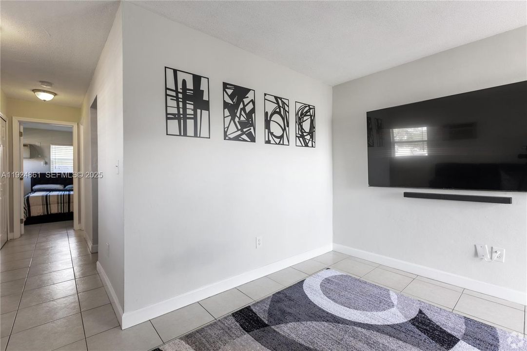 For Rent: $1,450 (1 beds, 1 baths, 0 Square Feet)