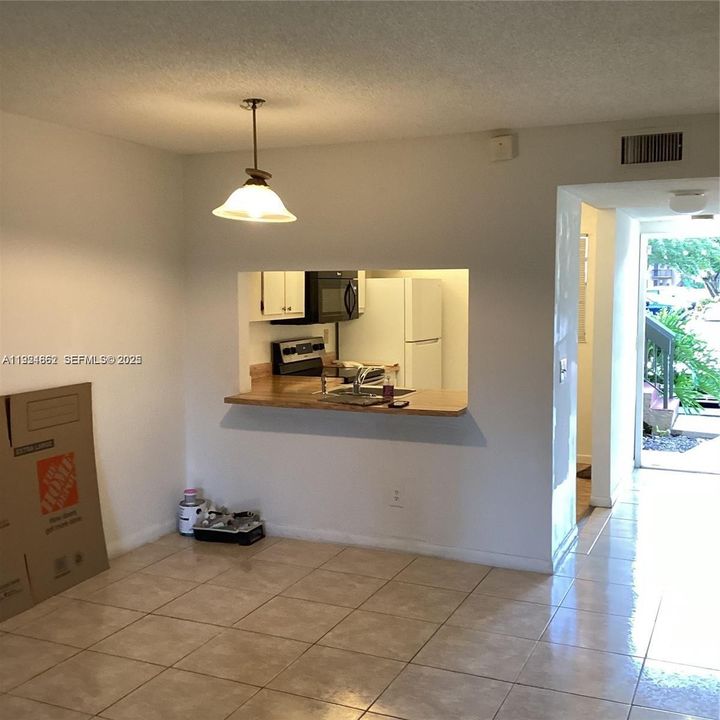 For Rent: $2,050 (2 beds, 2 baths, 0 Square Feet)