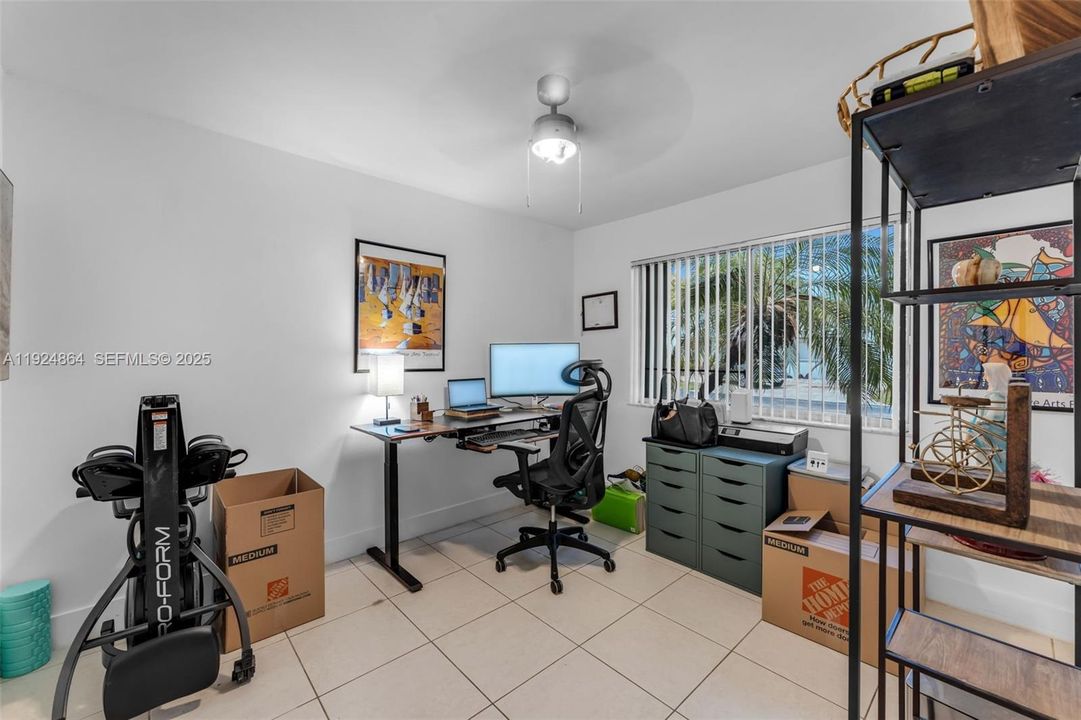 Active With Contract: $717,000 (4 beds, 2 baths, 1810 Square Feet)