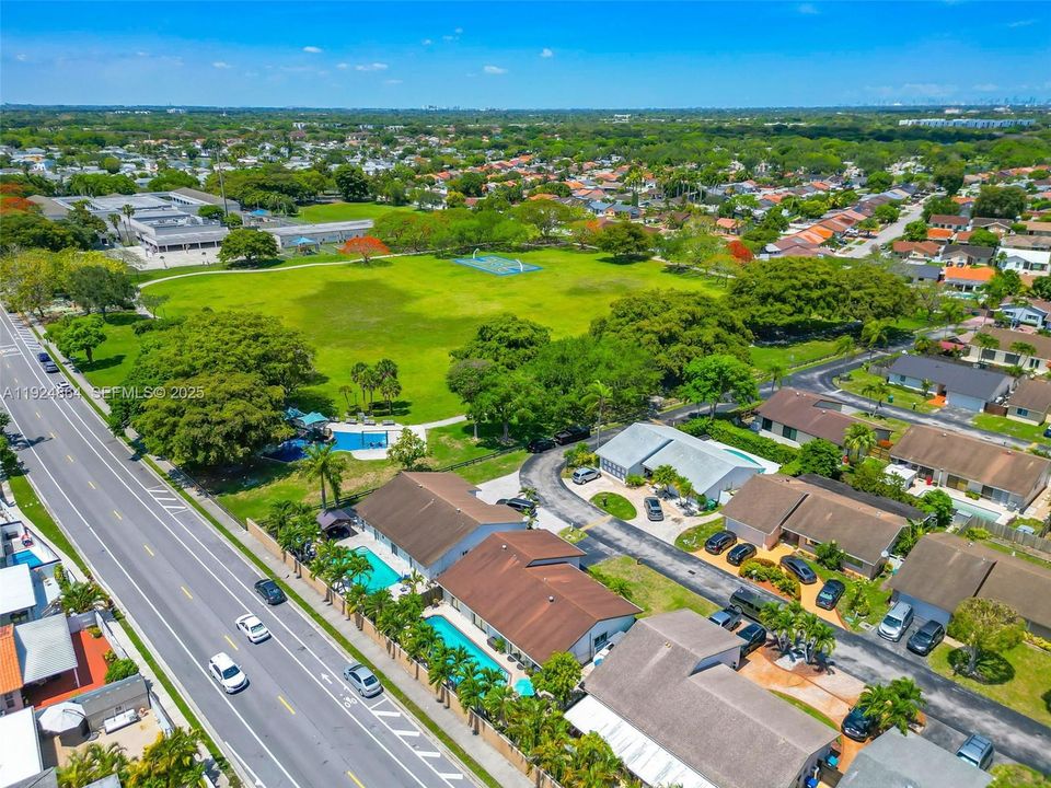 Active With Contract: $717,000 (4 beds, 2 baths, 1810 Square Feet)