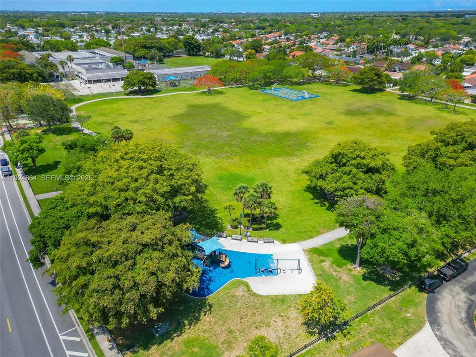 Active With Contract: $717,000 (4 beds, 2 baths, 1810 Square Feet)