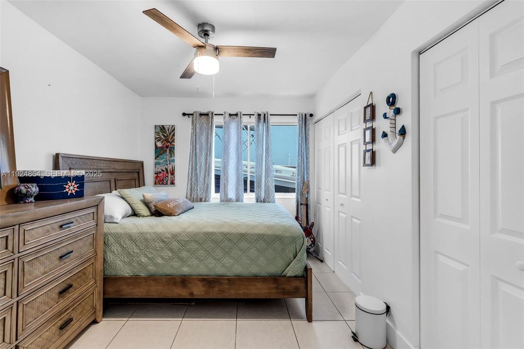 Active With Contract: $717,000 (4 beds, 2 baths, 1810 Square Feet)