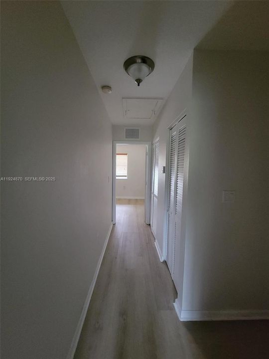 В аренду: $2,400 (2 спален, 2 ванн, 1140 Квадратных фут)