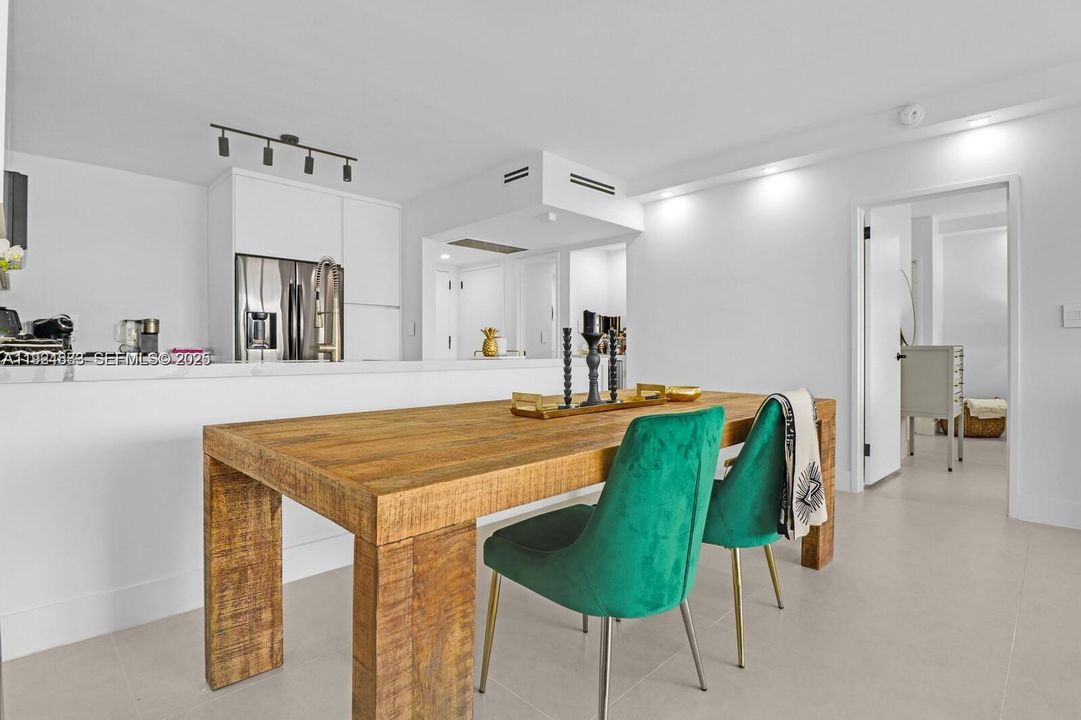 En Venta: $430,000 (1 camas, 1 baños, 900 Pies cuadrados)