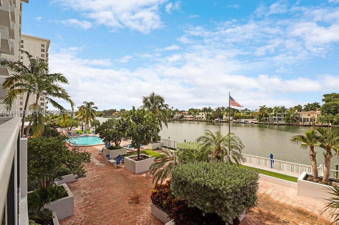 En Venta: $430,000 (1 camas, 1 baños, 900 Pies cuadrados)