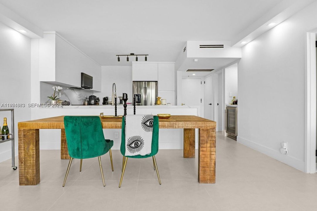 En Venta: $430,000 (1 camas, 1 baños, 900 Pies cuadrados)