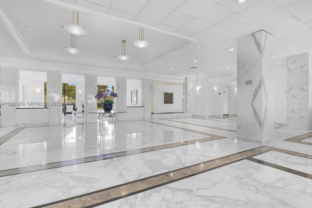 En Venta: $430,000 (1 camas, 1 baños, 900 Pies cuadrados)