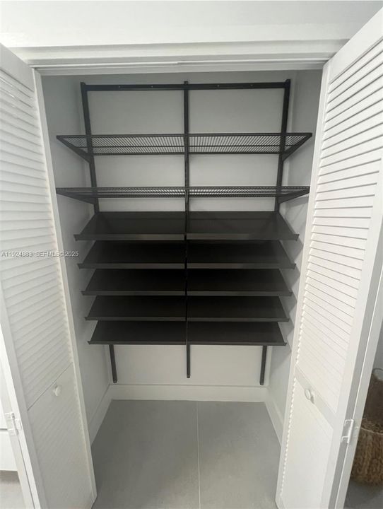 En Venta: $430,000 (1 camas, 1 baños, 900 Pies cuadrados)