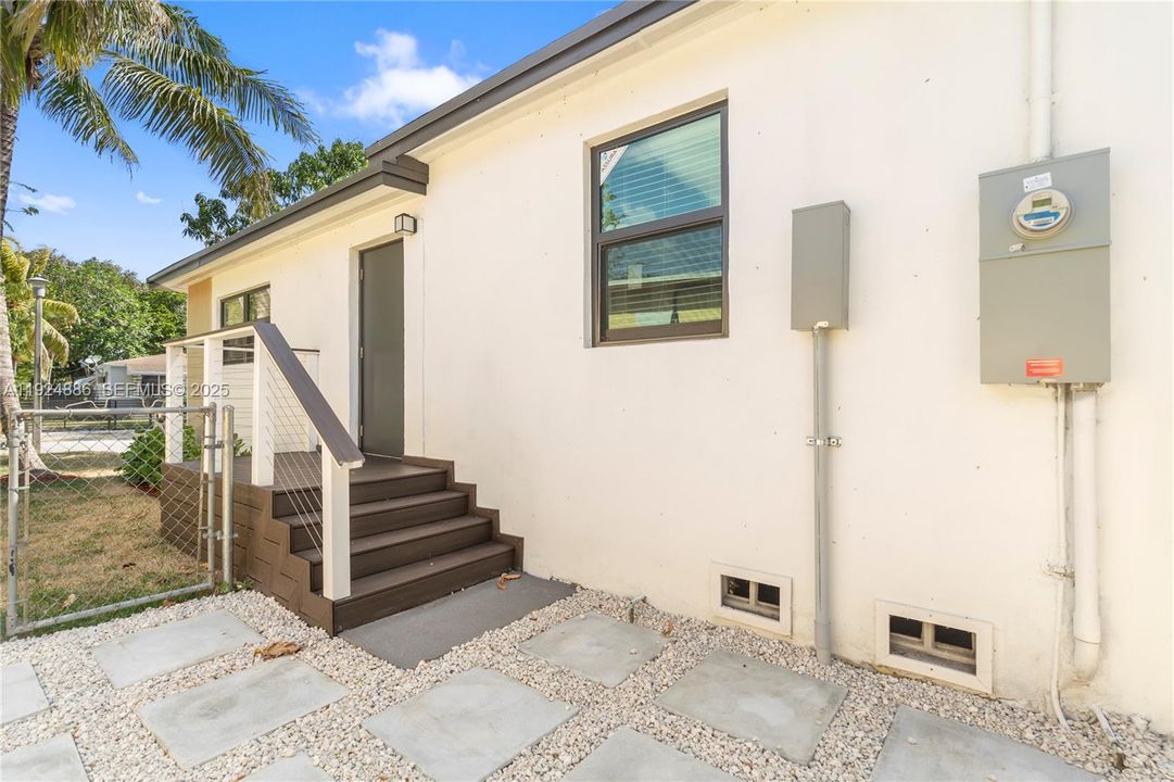 В аренду: $3,700 (3 спален, 2 ванн, 1590 Квадратных фут)