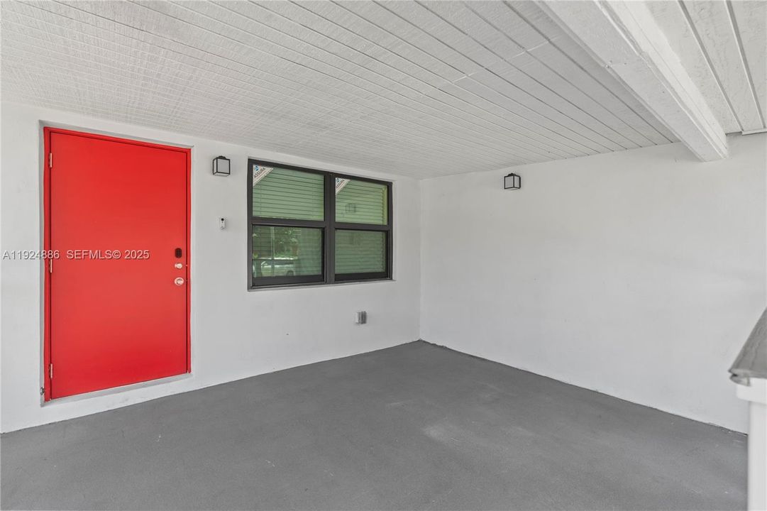 В аренду: $3,700 (3 спален, 2 ванн, 1590 Квадратных фут)