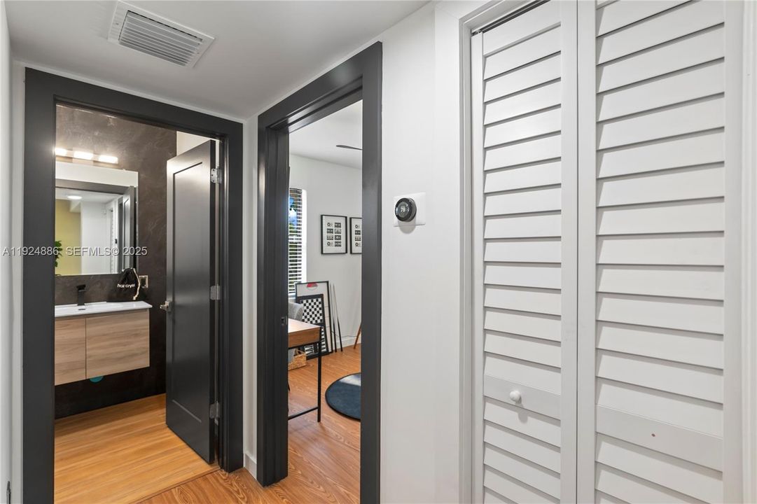 В аренду: $3,700 (3 спален, 2 ванн, 1590 Квадратных фут)