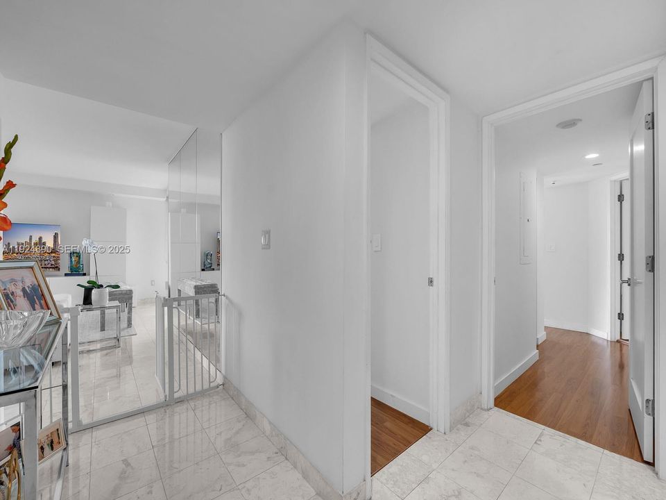 For Rent: $5,100 (2 beds, 2 baths, 1400 Square Feet)