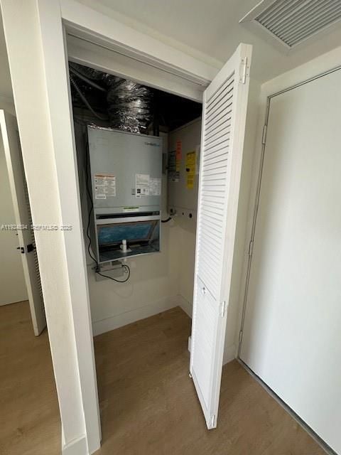 For Rent: $1,800 (1 beds, 1 baths, 763 Square Feet)