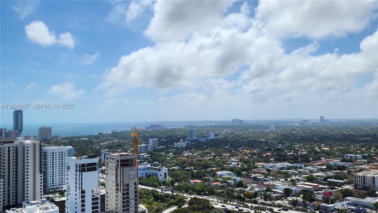 SW - Bay View + city unobstructed view