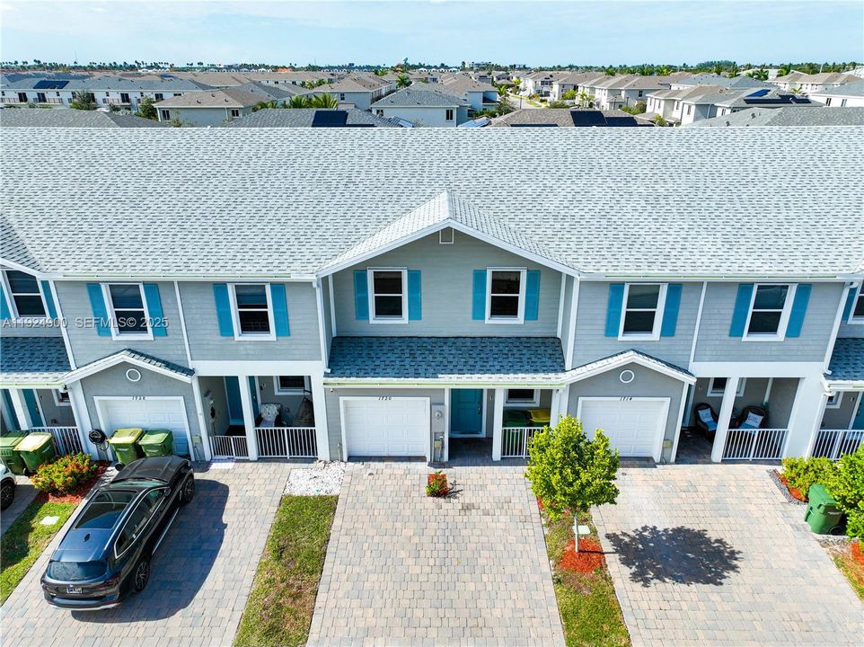 For Sale: $322,000 (3 beds, 2 baths, 1488 Square Feet)