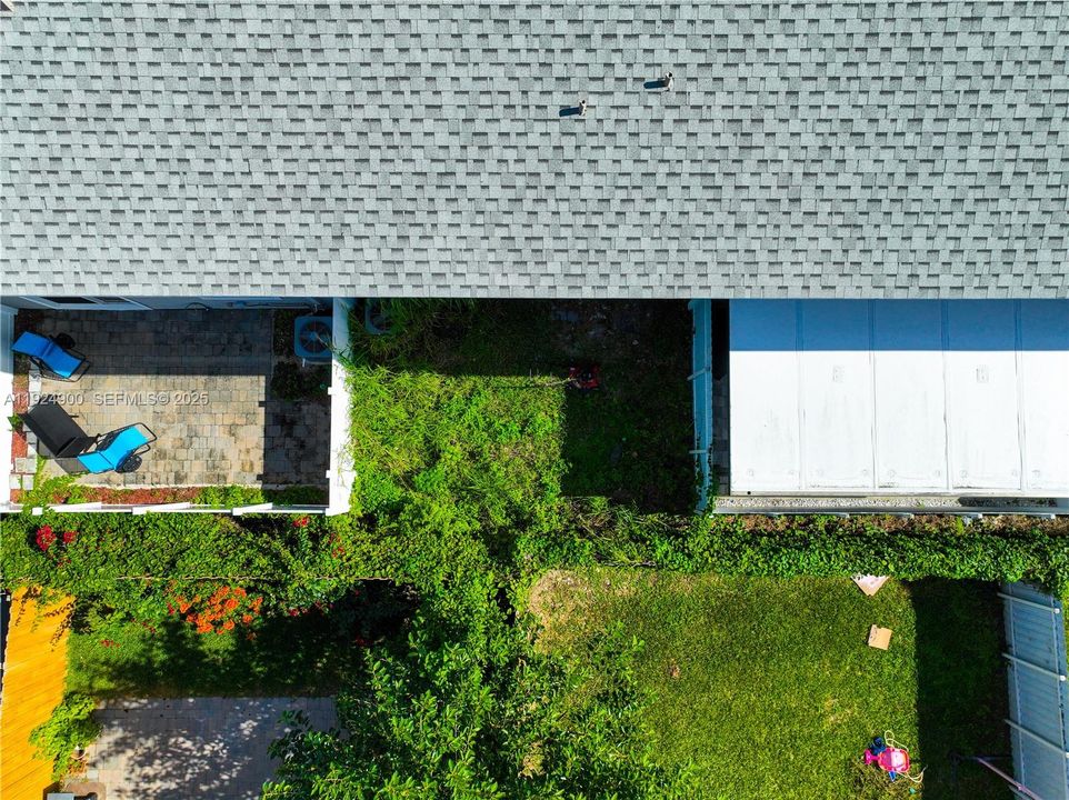 For Sale: $322,000 (3 beds, 2 baths, 1488 Square Feet)