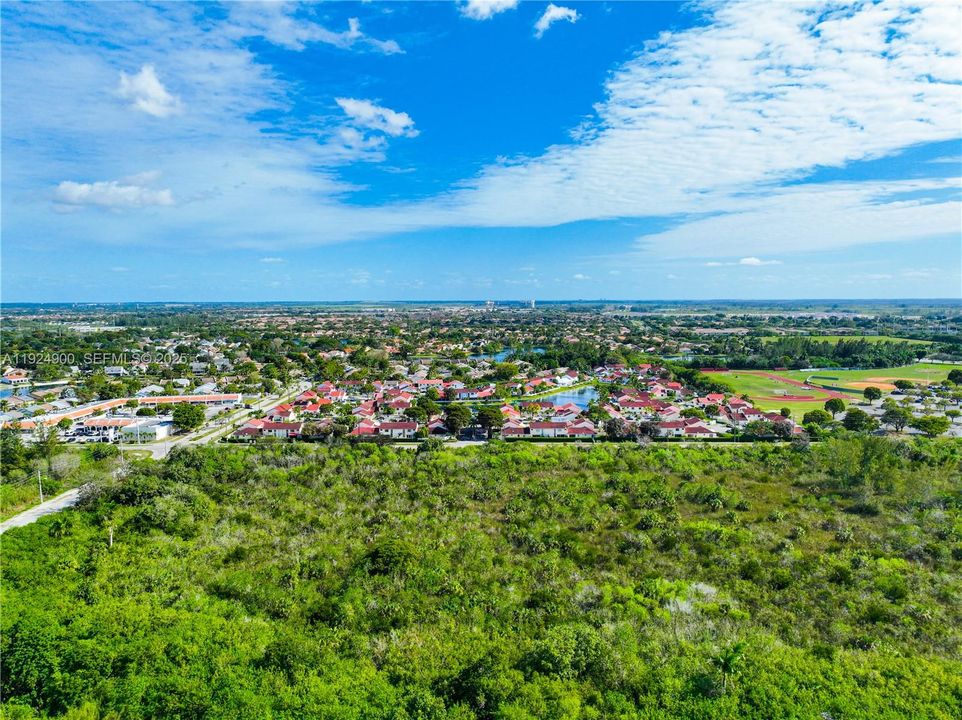 For Sale: $322,000 (3 beds, 2 baths, 1488 Square Feet)