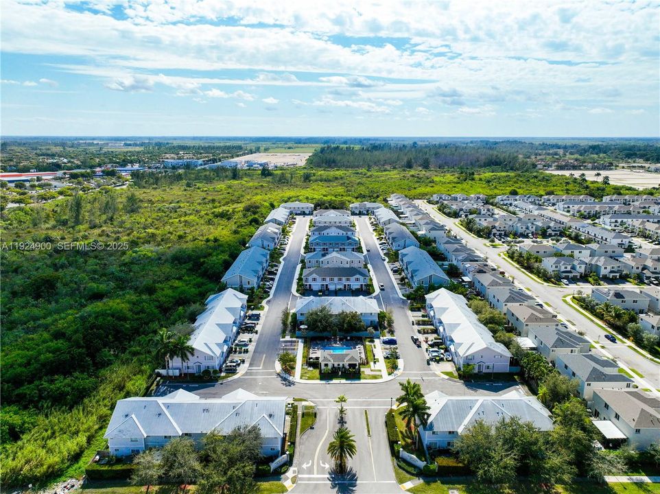 For Sale: $322,000 (3 beds, 2 baths, 1488 Square Feet)