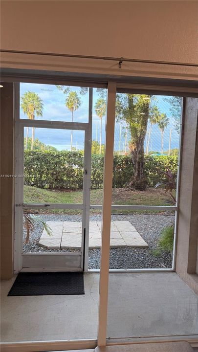 待售: $465,000 (3 贝兹, 2 浴室, 1420 平方英尺)