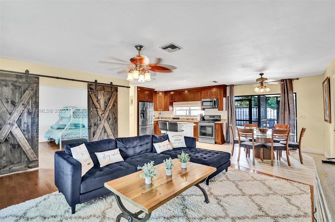 For Rent: $5,000 (4 beds, 3 baths, 1800 Square Feet)