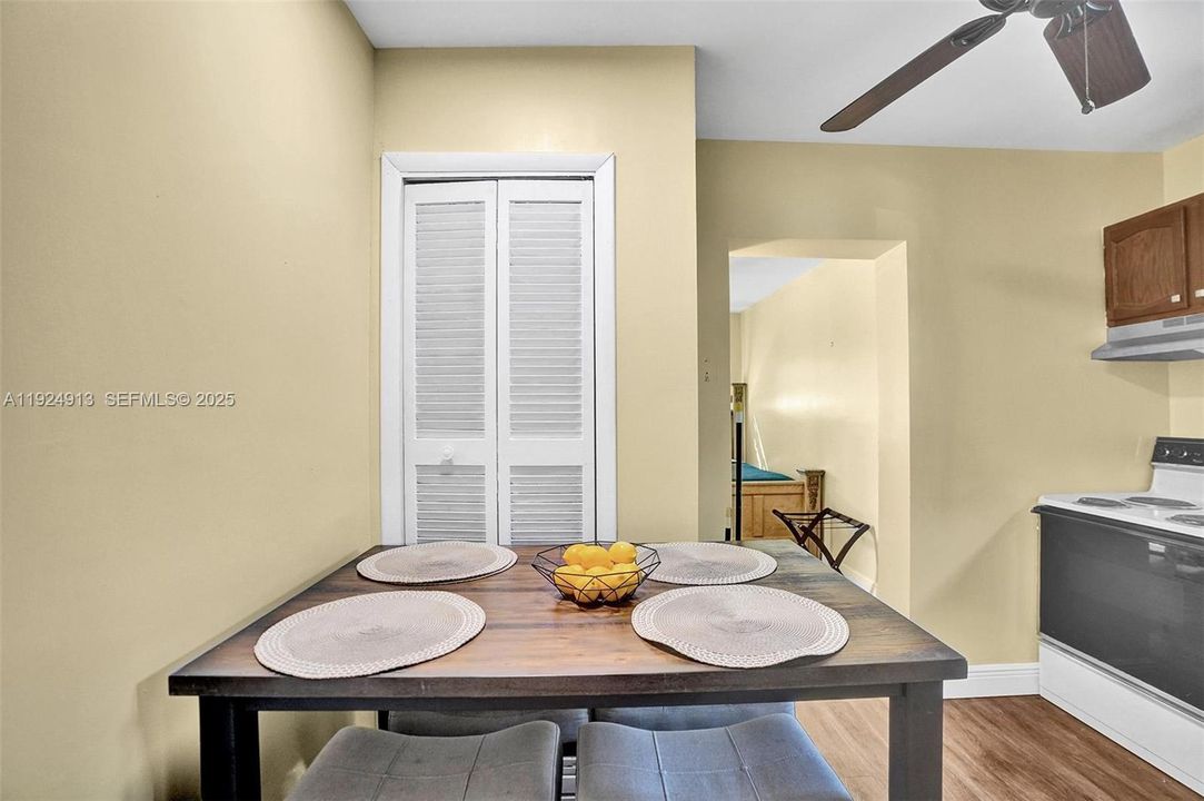 1 bedroom in-law quarters dining area.