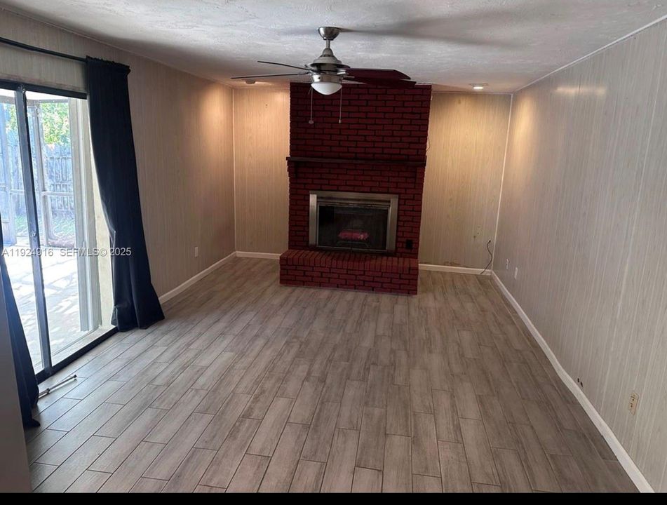 В аренду: $2,600 (3 спален, 2 ванн, 0 Квадратных фут)