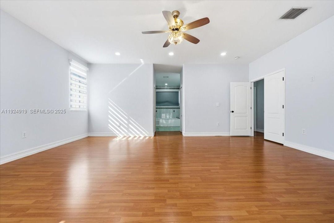 For Sale: $1,250,000 (4 beds, 3 baths, 2609 Square Feet)