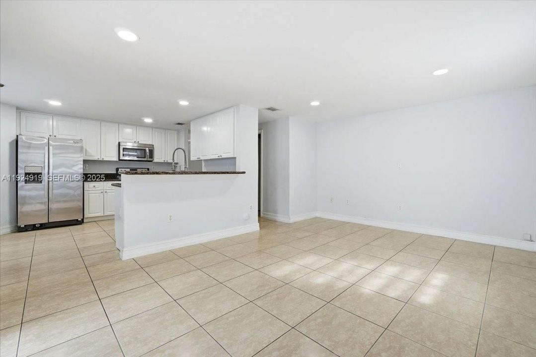 For Sale: $1,250,000 (4 beds, 3 baths, 2609 Square Feet)