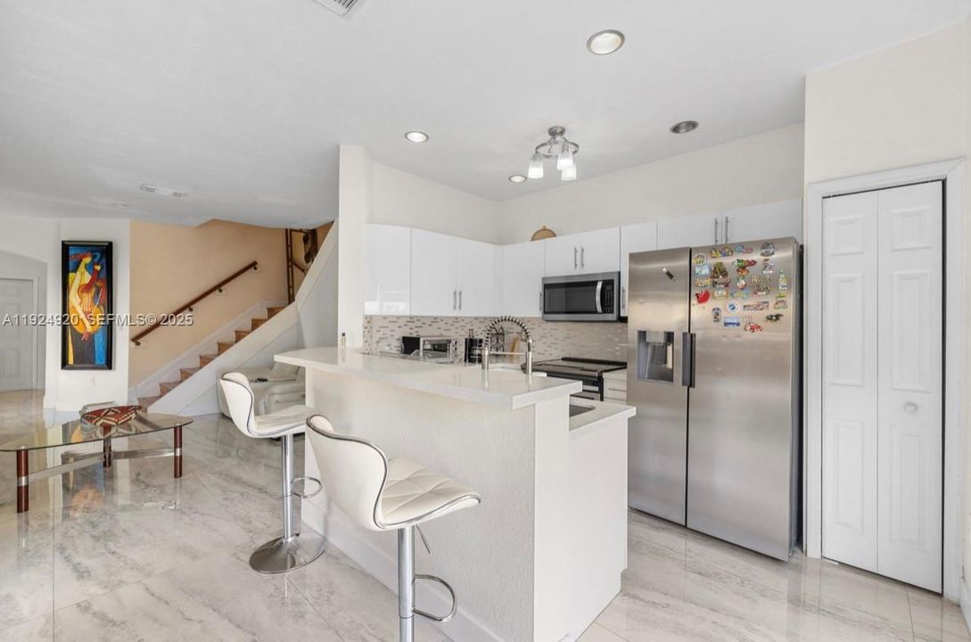 На продажу: $559,000 (3 спален, 3 ванн, 1507 Квадратных фут)