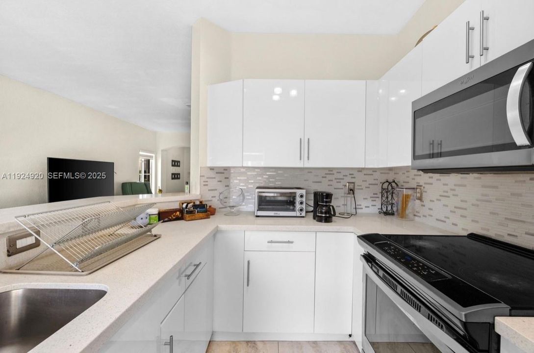 На продажу: $559,000 (3 спален, 3 ванн, 1507 Квадратных фут)