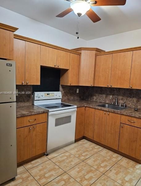 For Rent: $1,500 (1 beds, 1 baths, 1383 Square Feet)