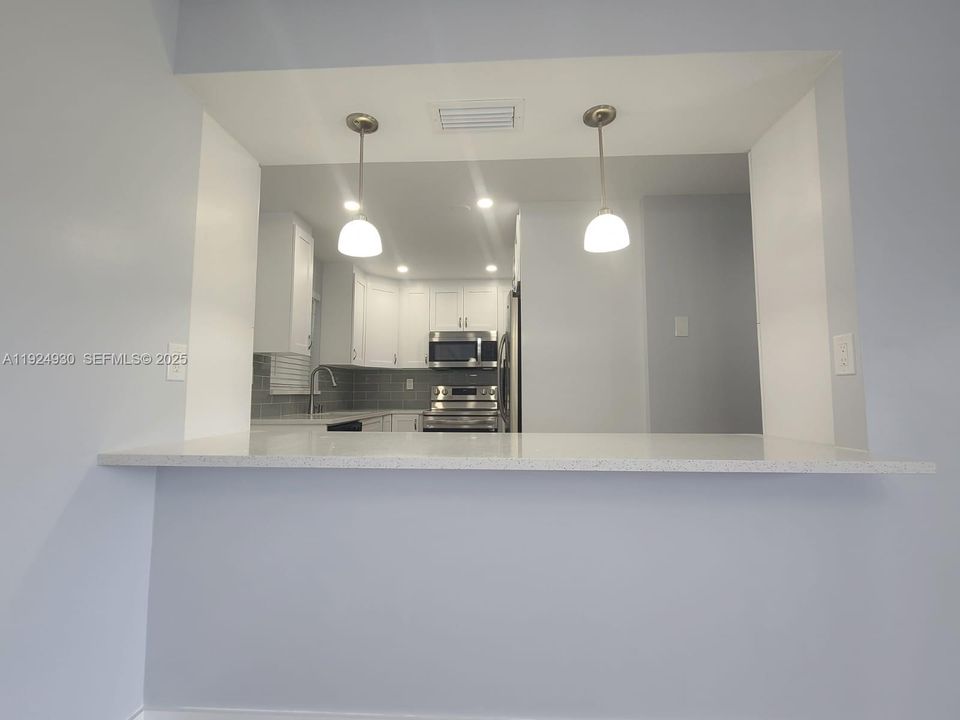 For Rent: $3,000 (3 beds, 2 baths, 1417 Square Feet)