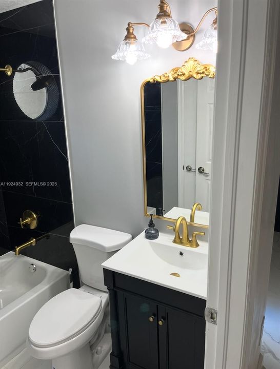 В аренду: $3,200 (4 спален, 3 ванн, 1610 Квадратных фут)