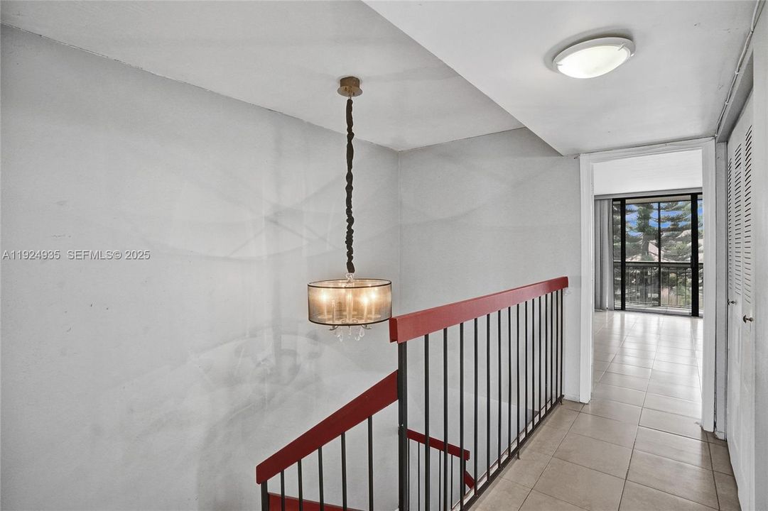 En Venta: $465,000 (3 camas, 2 baños, 2120 Pies cuadrados)