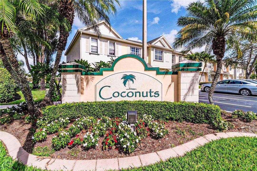 For Rent: $2,550 (2 beds, 1 baths, 1110 Square Feet)