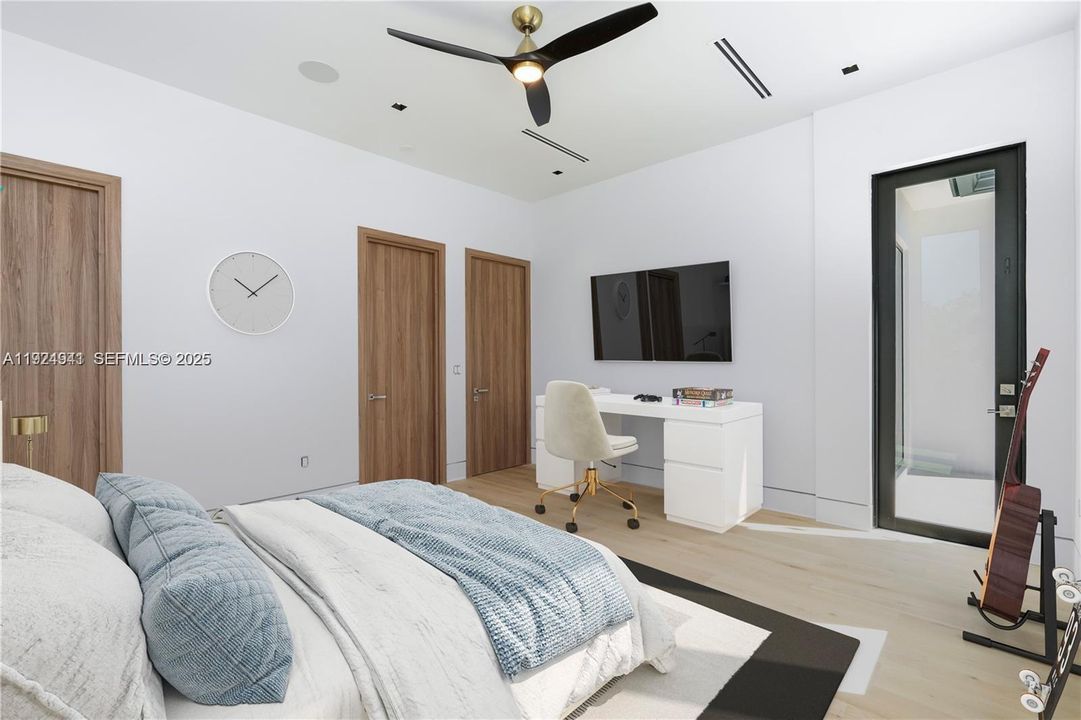 For Sale: $3,850,000 (5 beds, 6 baths, 6019 Square Feet)