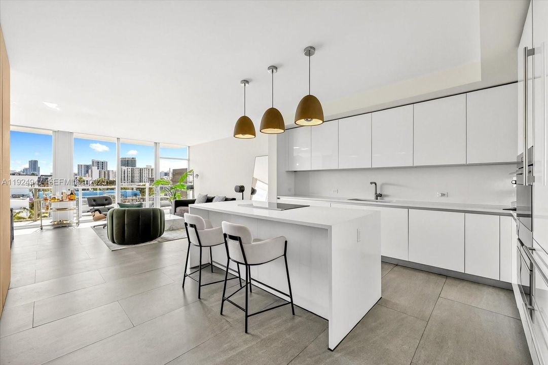 待售: $4,150 (3 贝兹, 3 浴室, 1745 平方英尺)