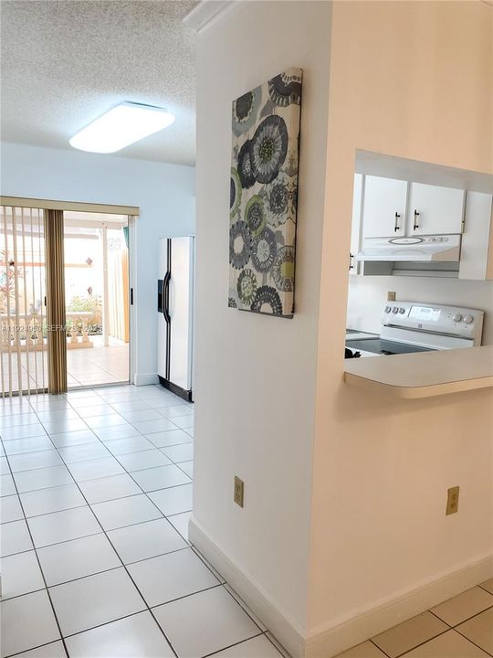 En Renta: $2,750 (2 camas, 2 baños, 990 Pies cuadrados)