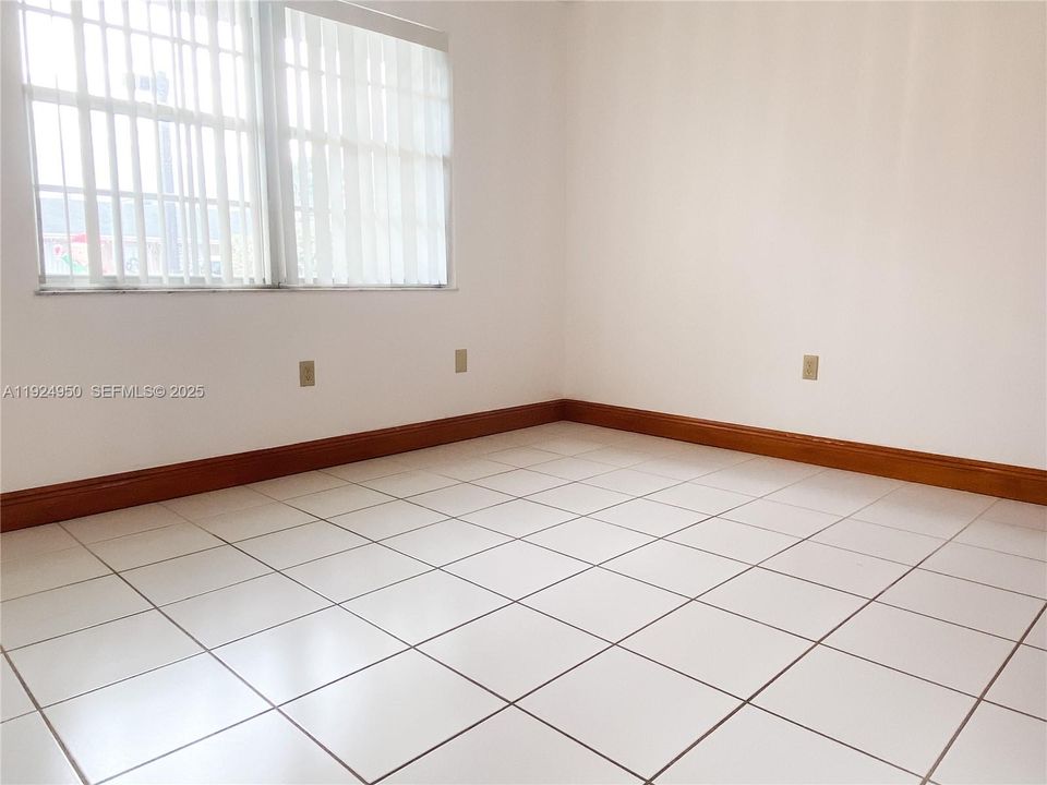 En Renta: $2,750 (2 camas, 2 baños, 990 Pies cuadrados)