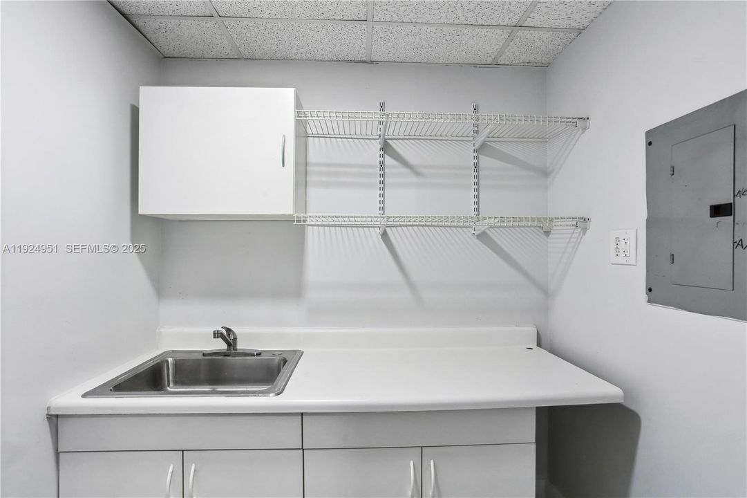 For Rent: $5,050 (0 beds, 0 baths, 0 Square Feet)