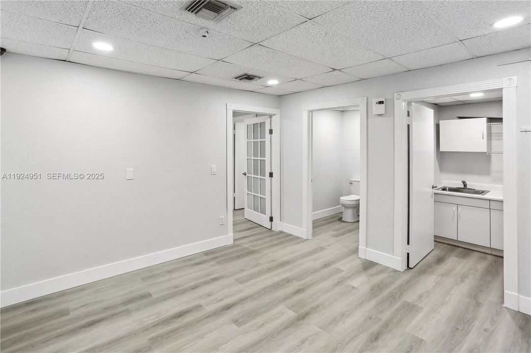 For Rent: $5,050 (0 beds, 0 baths, 0 Square Feet)