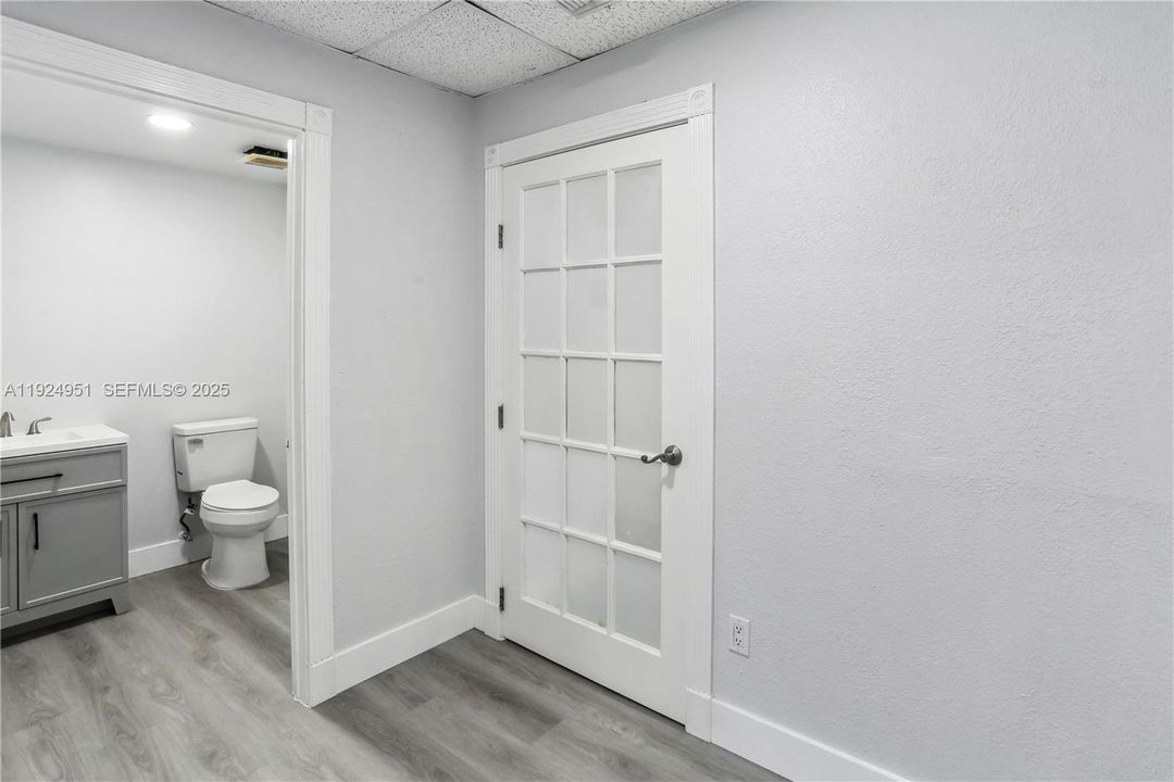 For Rent: $5,050 (0 beds, 0 baths, 0 Square Feet)