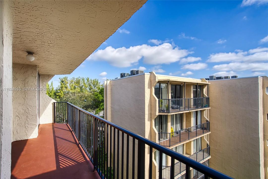 В аренду: $1,650 (1 спален, 1 ванн, 850 Квадратных фут)