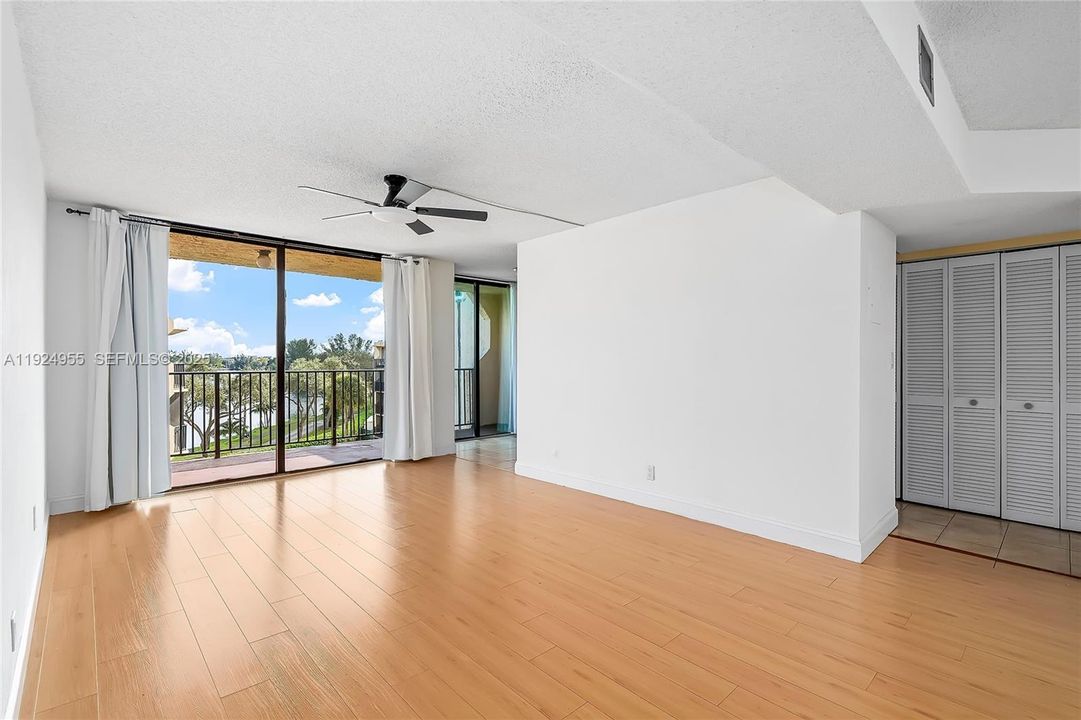 В аренду: $1,650 (1 спален, 1 ванн, 850 Квадратных фут)