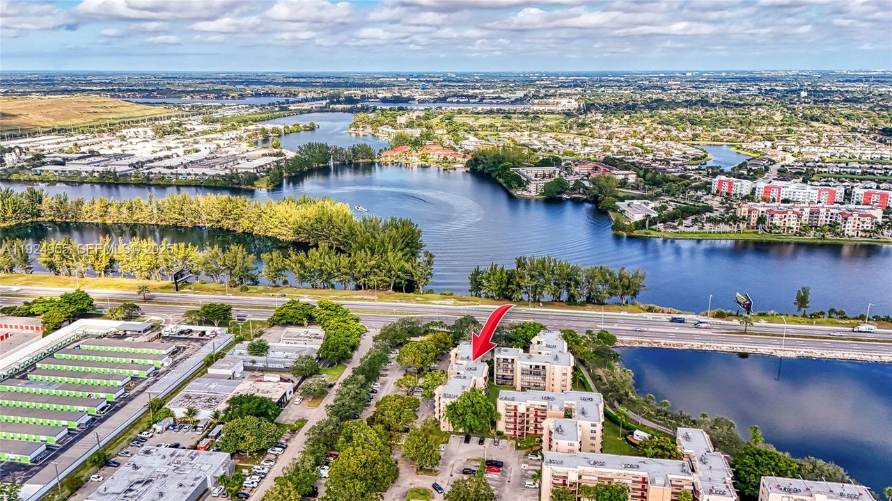 В аренду: $1,650 (1 спален, 1 ванн, 850 Квадратных фут)